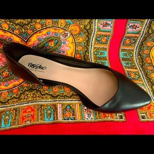 Mossimo black flats